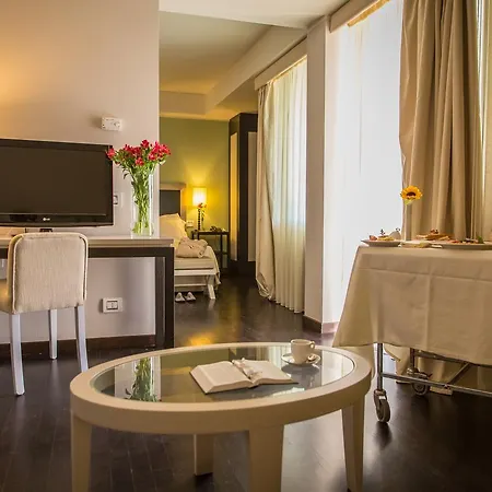 Grand Itria Congress & Hotel 4*
