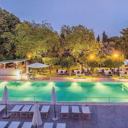 Grand Itria Congress & Hotel 4*