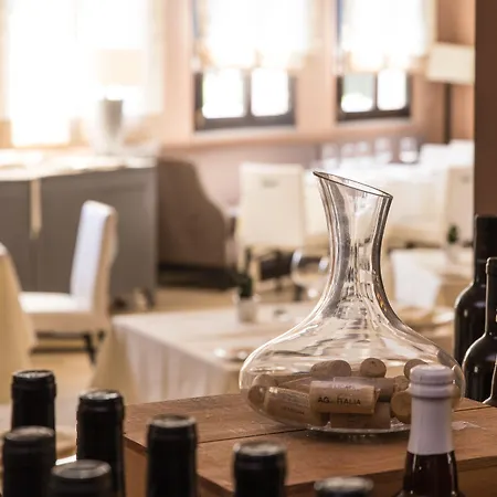 Grand Itria Congress & 4*