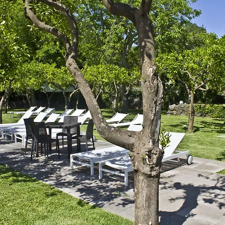 Grand Itria Congress & 4*