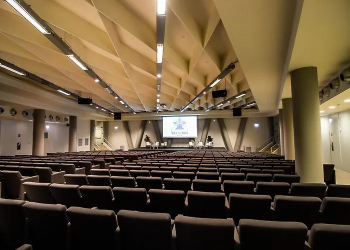 فندق Grand Itria Congress & 4*