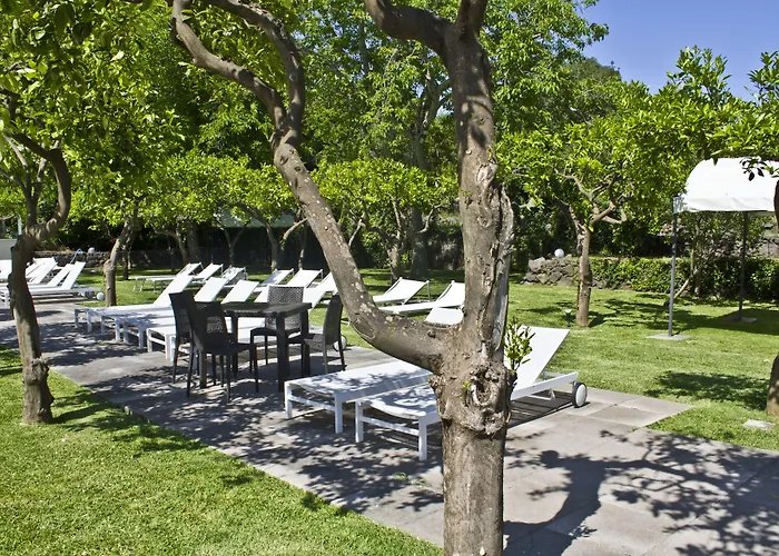 Grand Itria Congress & 4*